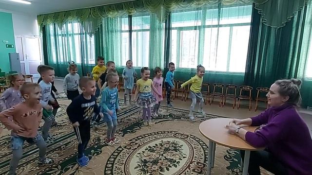 Игра на внимание "Кубики" Средняя группа. смотреть онлайн
