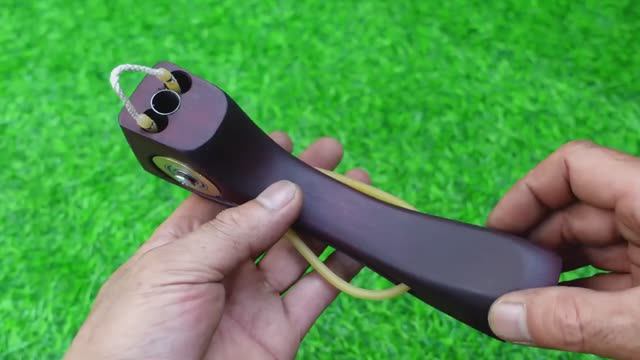 Brilliant Slingshot For Hunting And Defense (Великолепная рогатка для охоты и самообороны)