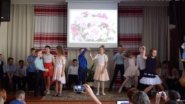 Вальс 4-класників смотреть онлайн