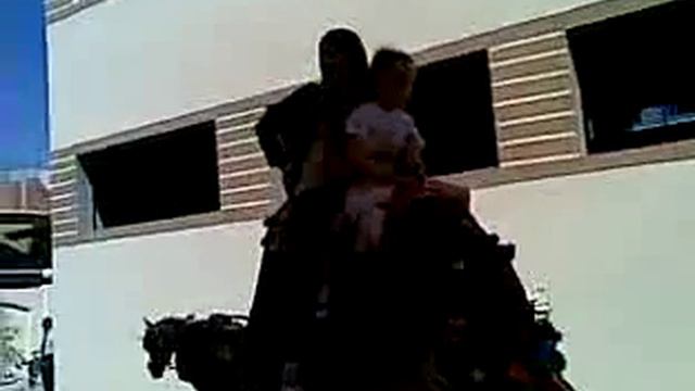 K G Farm Day flv mp3 смотреть онлайн