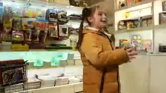 Акварель, магазин. Казань. Часть 3 смотреть онлайн