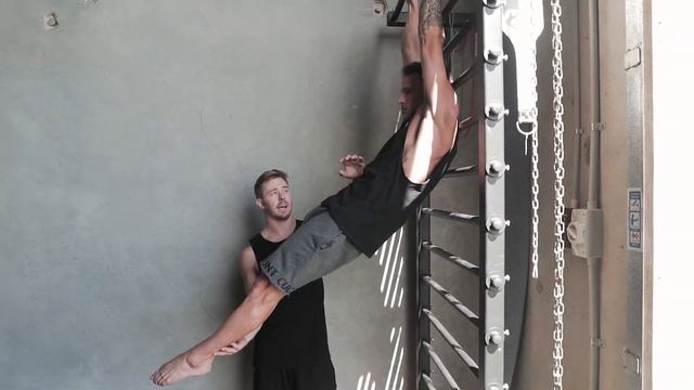 How To Do A Layout | Tumbling Tutorial смотреть онлайн