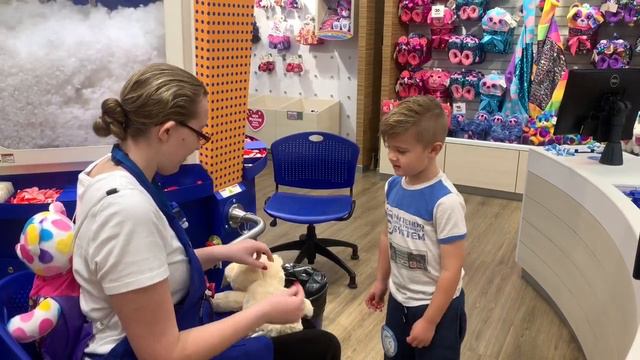 Build A Bear Workshop Birthday Bear смотреть онлайн