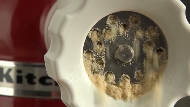KitchenAid® Food Grinder Attachment смотреть онлайн
