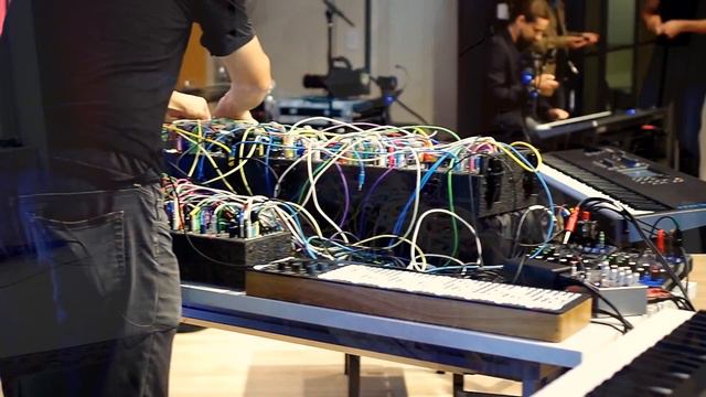 Yamaha MODX Sound Design With Richard Devine смотреть онлайн