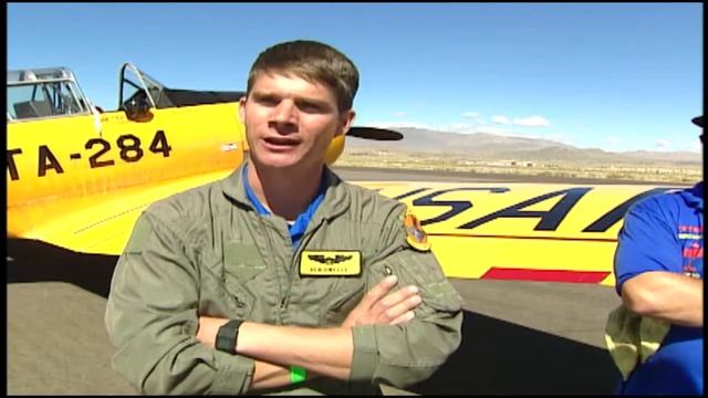 Classic Reno Moment -- Reno 1997 -- Flying with the Dwelle Family смотреть онлайн