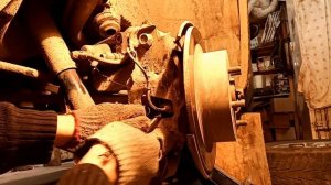 NISSAN QASHQAI 2 0 4WD ЗАМЕНА СТУПИЦЫ