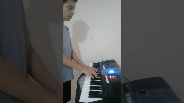 Perfect - Ed Sheeran / Teclado YAMAHA PSR-E423 смотреть онлайн