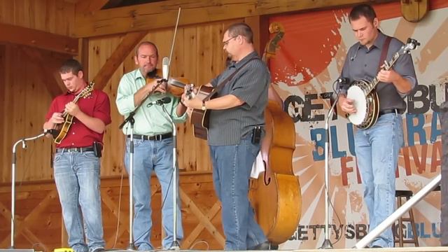 Junior Sisk and Ramblers Choice "It's Good to See the Homeplace Once Again" смотреть онлайн