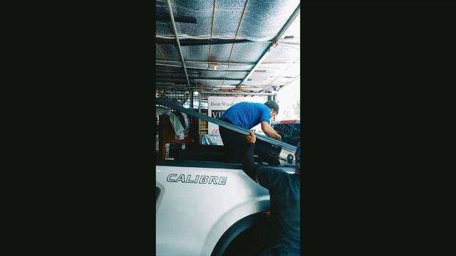 NAVARA INSTALLED ROLLER LID V3 SUPRA CODED LOCK,ROLLBAR HERCULES PANTHER. смотреть онлайн