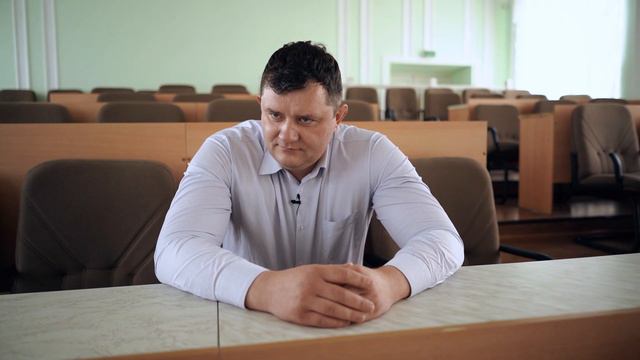 ДЕКАН БЕЗ ГАЛСТУКА смотреть онлайн