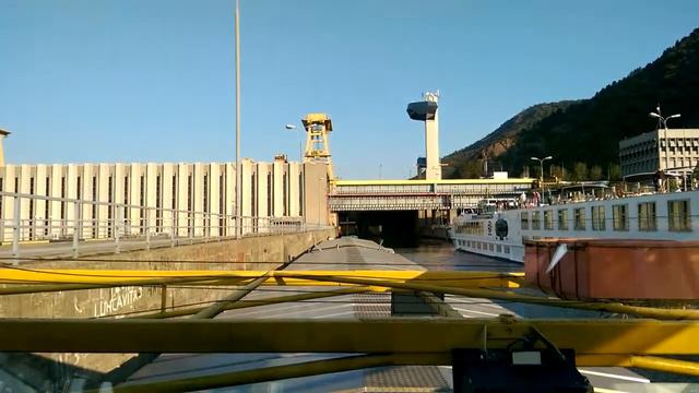 Amazing Beautiful Danube River Cruise! Time Laps. Тайм-лапс Дунай круиз смотреть онлайн