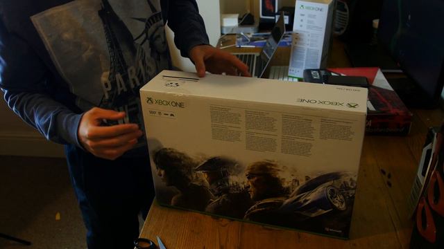 UNBOXING: Xbox One S 500GB W/ Fifa 17 (4K)