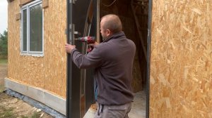 ЛАЙФХАК :  КАК ОТКРЫТЬ ДВЕРЬ БЕЗ КЛЮЧА ? Высверливание личинки замка ?