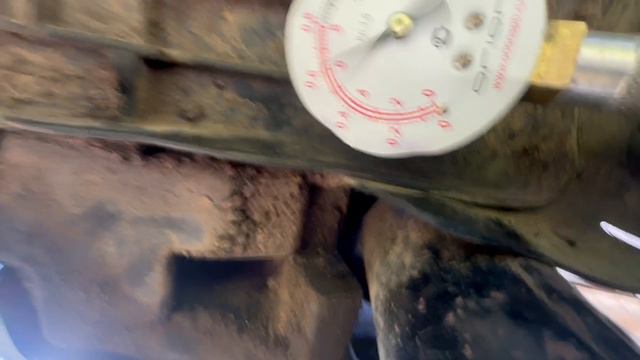 Пытаю замерить компрессию Honda Dio af-27 смотреть онлайн