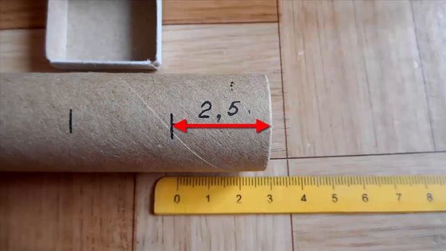 ГОНОЧНАЯ МАШИНА из 3-ёх спичечных коробков и картонной трубки от фольги смотреть онлайн