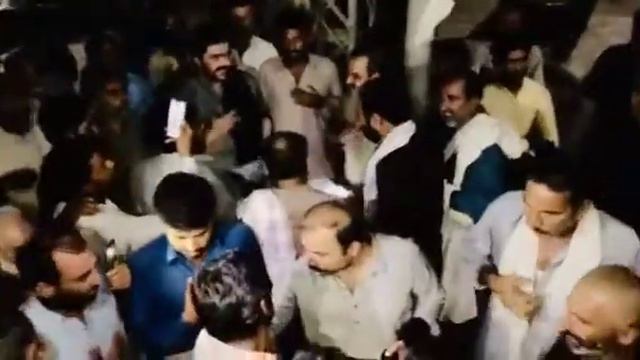 Part 2 Rakhi Alam Abbas da Akhiya t baho dair tai rondi rahi Zainab As💔 смотреть онлайн