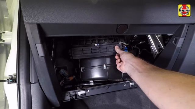 How to Replace the cabin filter on the Ford Ranger 2011 to 2018 смотреть онлайн