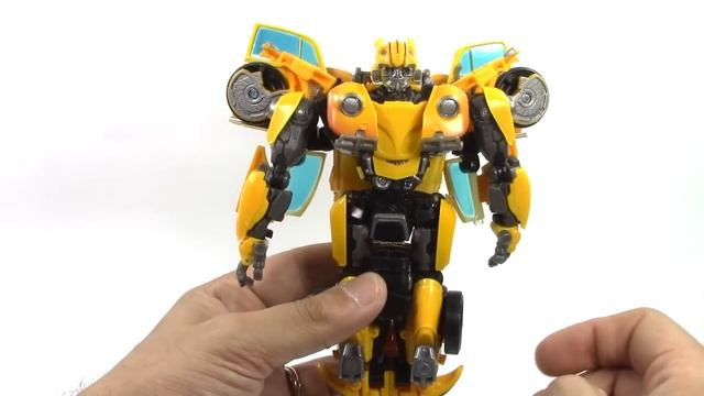 AUVELIER REVIEW TRANSFORMERS MOVIE MASTERPIECE MPM-7 BUMBLEBEE (VOLKSWAGEN BEETLE) EN ESPAÑOL смотреть онлайн