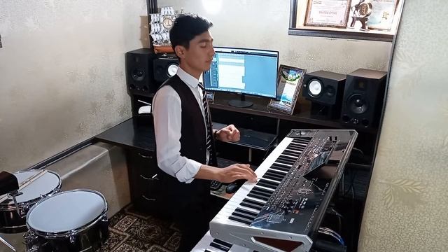 Disco Dancer Goron Ki Na Kalon Ki | (Azizbek Qodirov Jimmy) смотреть онлайн