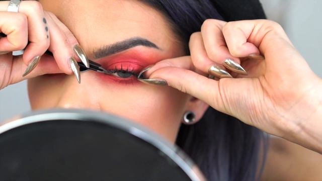 Simple New Years Makeup + Outfit | Linda Hallberg Tutorials смотреть онлайн