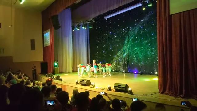 Adonis 2.06.2018 В СумДу Цветочки трехлетки