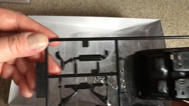 Tamiya Porsche 911 Turbo '88 model kit unboxing смотреть онлайн