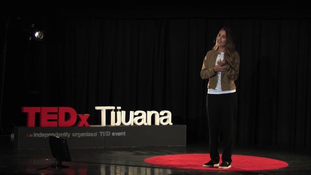 El Mejor Trabajo Del Mundo | Erika Fierro | TEDxTijuana