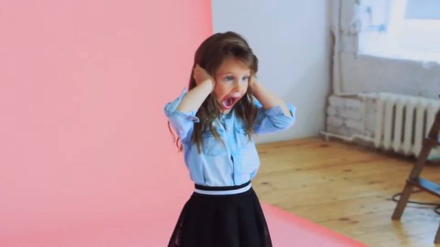 Eva | BACKSTAGE смотреть онлайн