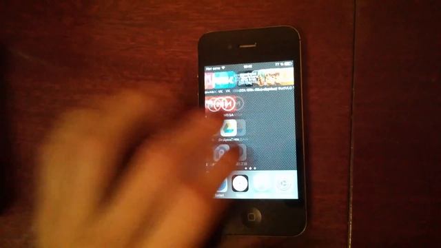 Обзор iOS 7.1 beta 2 на iPhone 4 смотреть онлайн