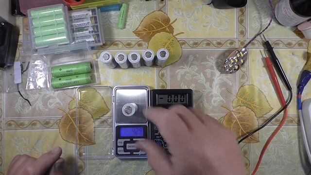 Как я восстанавливал старые аккумуляторы 18650. Ч - 1 смотреть онлайн