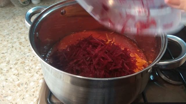 БОРЩЕВАЯ ЗАПРАВКА и вкусный салат из свеклы #26 смотреть онлайн