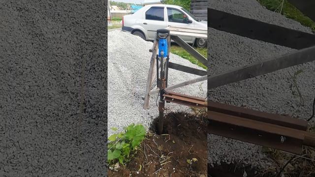 Самодельный сваекрут в работе 2. смотреть онлайн