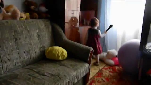 Викуле 2 годика. Учим английский. смотреть онлайн