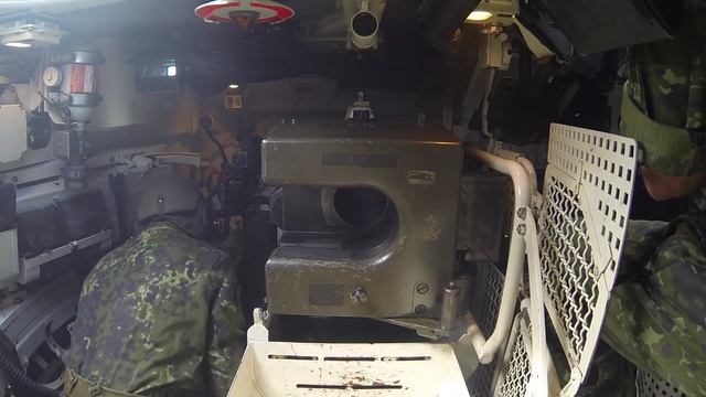 Inside the Leopard 1A5 - Tank Gunnery Loading смотреть онлайн