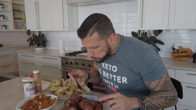 Steak and Potatoes Food Challenge | Fit2Fat2Forty смотреть онлайн