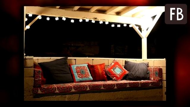 Во дворе валялись кирпичи, оставшиеся после строительства гаража. Муж решил сделать на даче «вечный смотреть онлайн