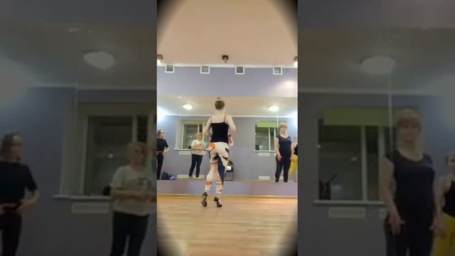 Kizomba Lady Style. Кизомба пластика. Урок. смотреть онлайн