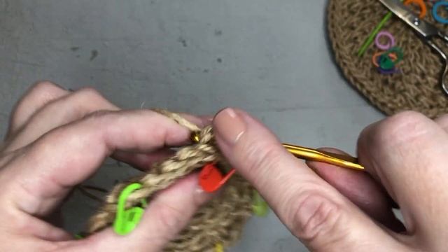 ИДЕАЛЬНО КРУГЛАЯ САЛФЕТКА III Сервировочная салфетка узором "Верблюд" смотреть онлайн