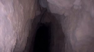 ПРОБРАЛИСЬ В ВОЕННЫЙ ЗАБРОШЕННЫЙ БУНКЕР \ ОГРОМНЫЕ ПУШКИ \ СТРАННЫЕ КОМНАТЫ И ДЛИННЫЕ ТУНЕЛИ