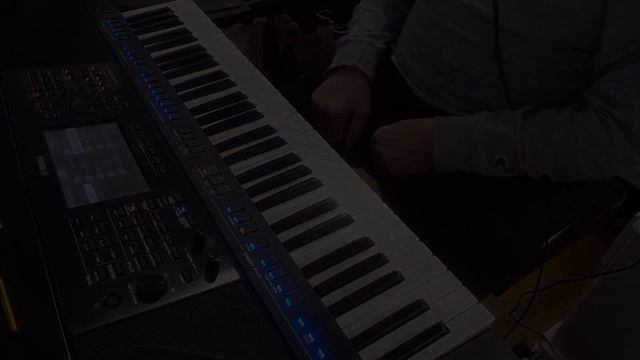 Worship Medley - Yamaha PSR-SX900 смотреть онлайн