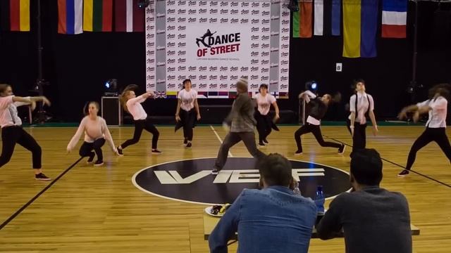 RIGA2014 Formation Pro winner QINETIC (1/2 FINAL) смотреть онлайн