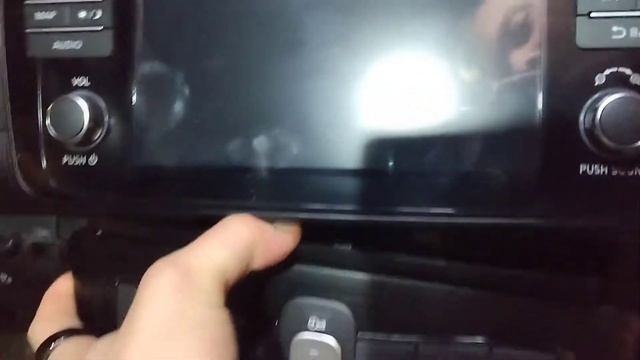 DIY: 2018 Leaf ZE1 8" display headunit RETROFIT! смотреть онлайн