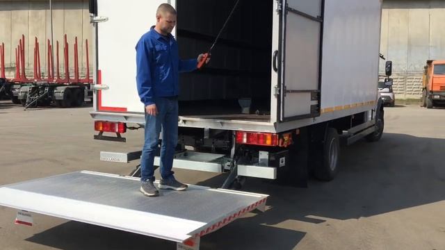 Гидроборт Dhollandia DH-LM.15 / ГАЗон Некст смотреть онлайн