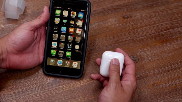 Apple AirPods Unboxing and First Impressions смотреть онлайн