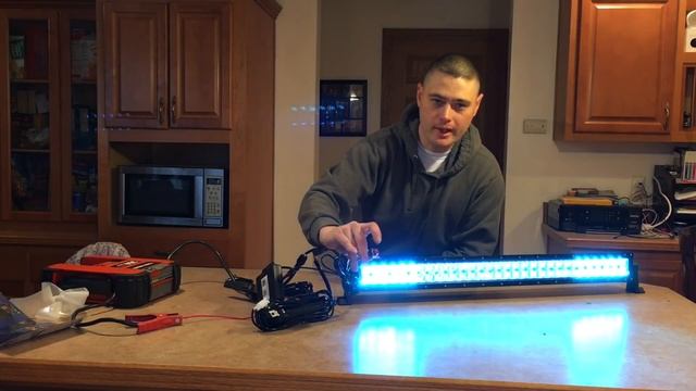 Auxbeam 32 inch Led Light bar Full Review. (Color changing By Apps) смотреть онлайн