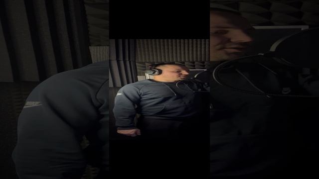 Новый трек смотреть онлайн