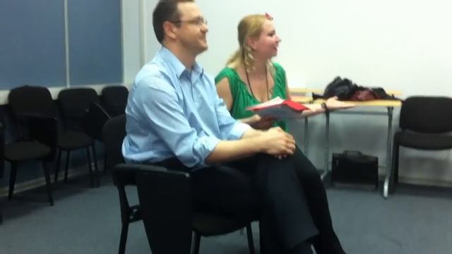 Почему мартышки не бреют подмышки? смотреть онлайн