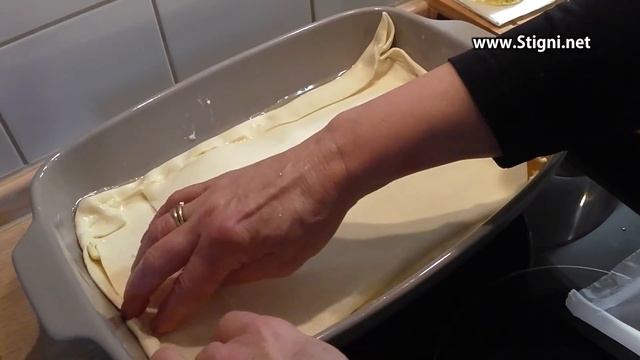 RECEPT GIBANICA DOMAĆA (sastojci i priprema) Kako se sprema (DEUTSCHER UNTERTITEL - ENGLISH SUBS) смотреть онлайн