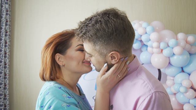 Boy or Girl? #genderrevealparty смотреть онлайн